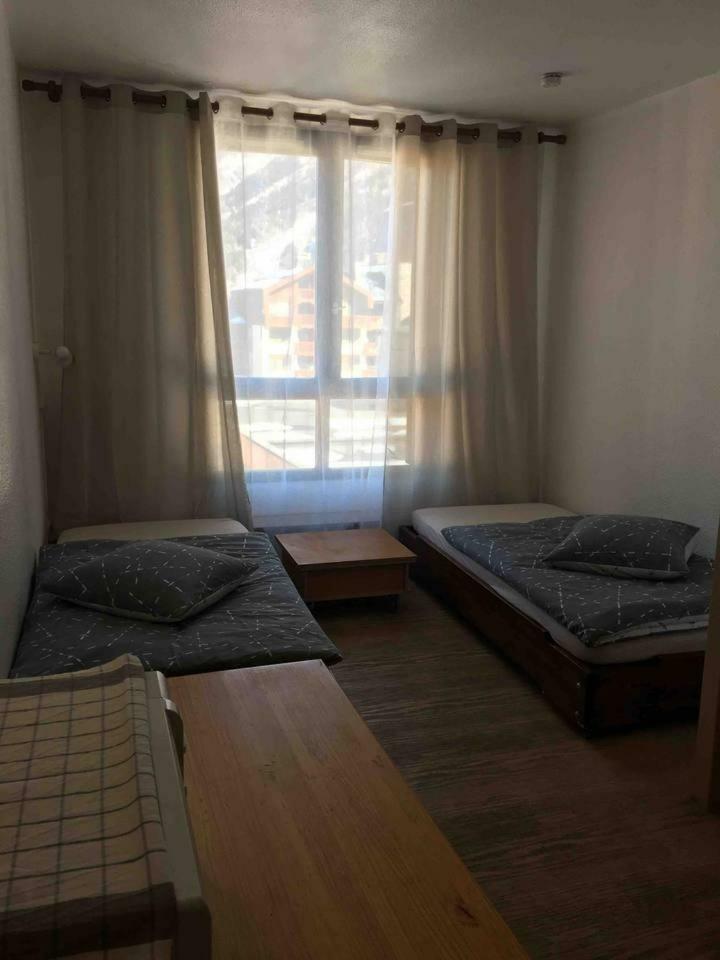 403 Studio Lumineux Apartment Chamonix Bagian luar foto